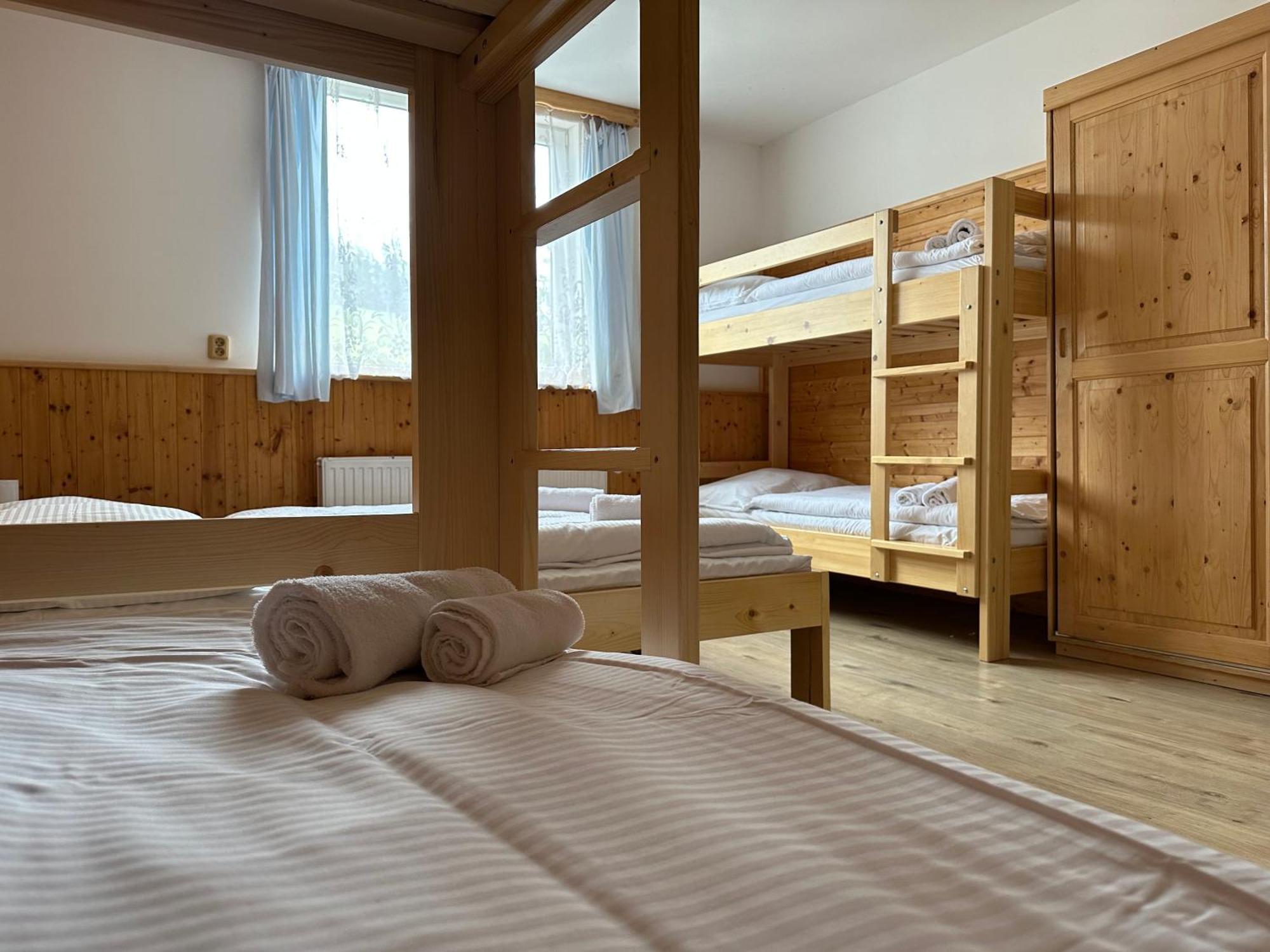 Horsky Hotel Kycerka Velké Karlovice エクステリア 写真