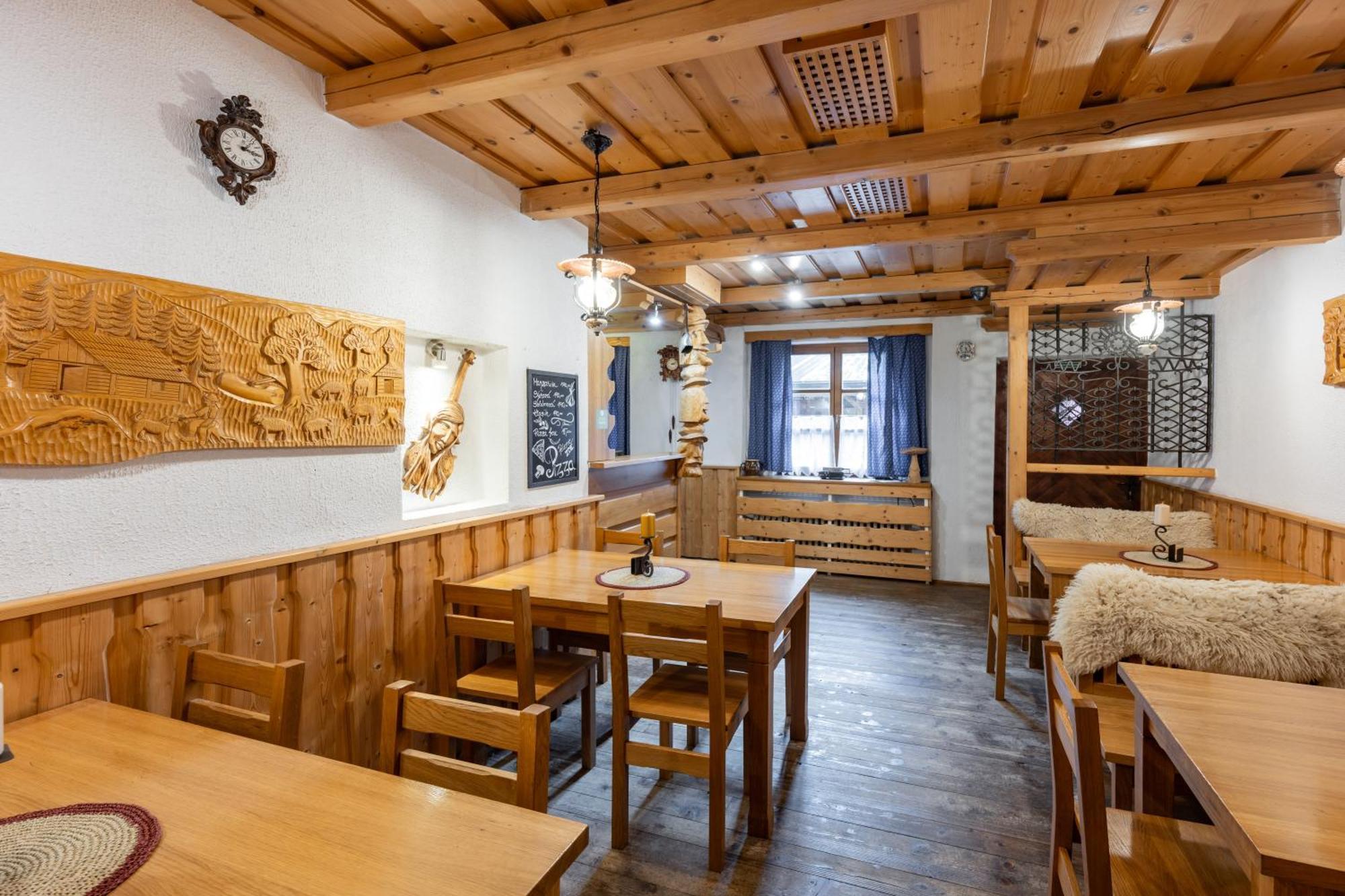 Horsky Hotel Kycerka Velké Karlovice エクステリア 写真
