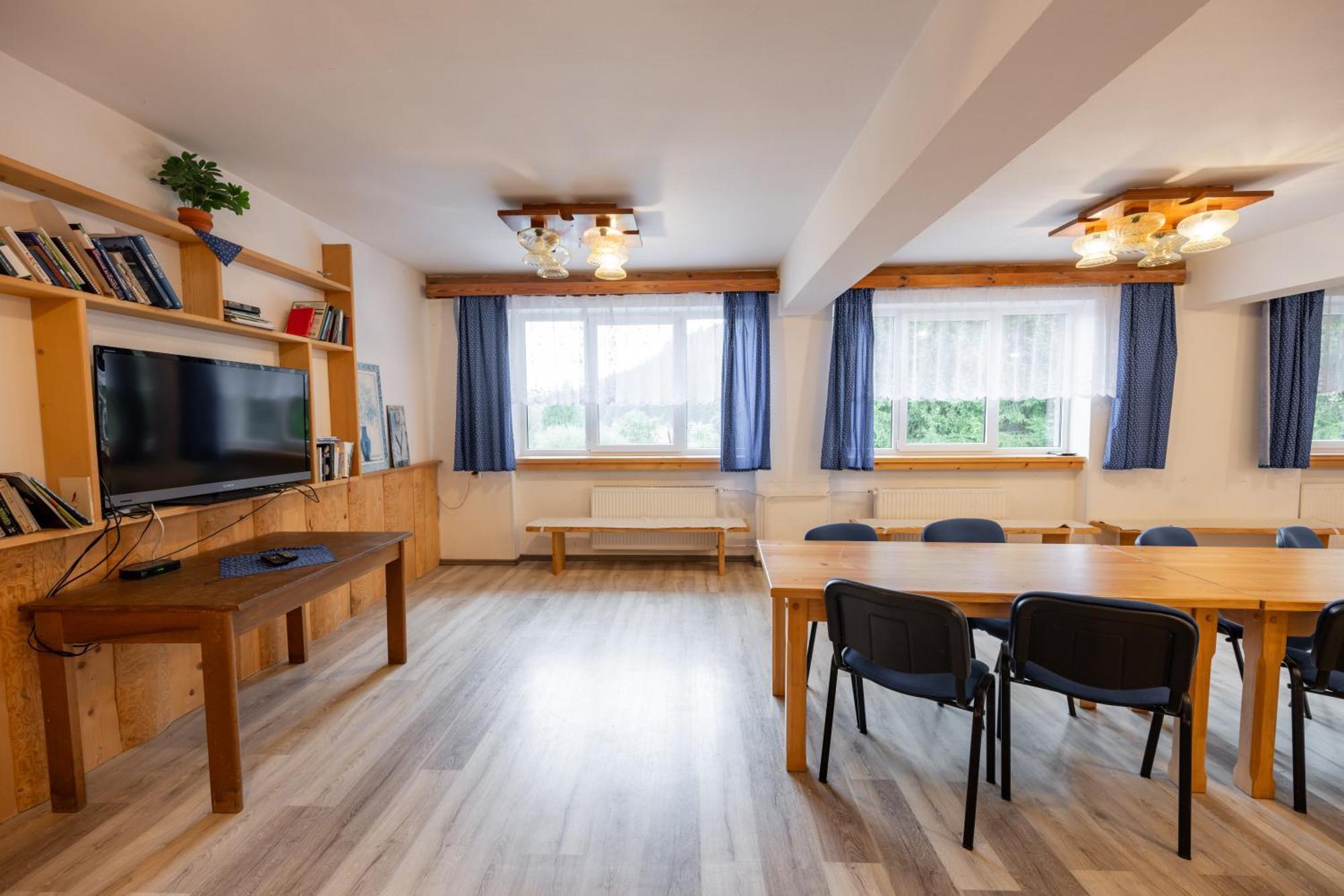 Horsky Hotel Kycerka Velké Karlovice エクステリア 写真